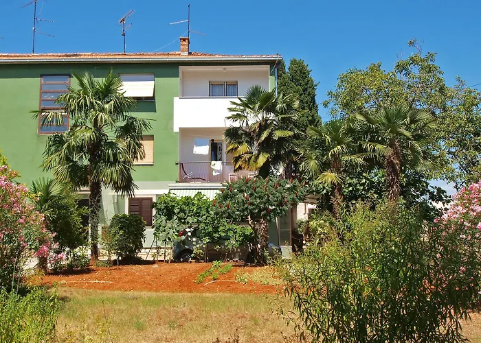 Apartment Fuma 161 *
